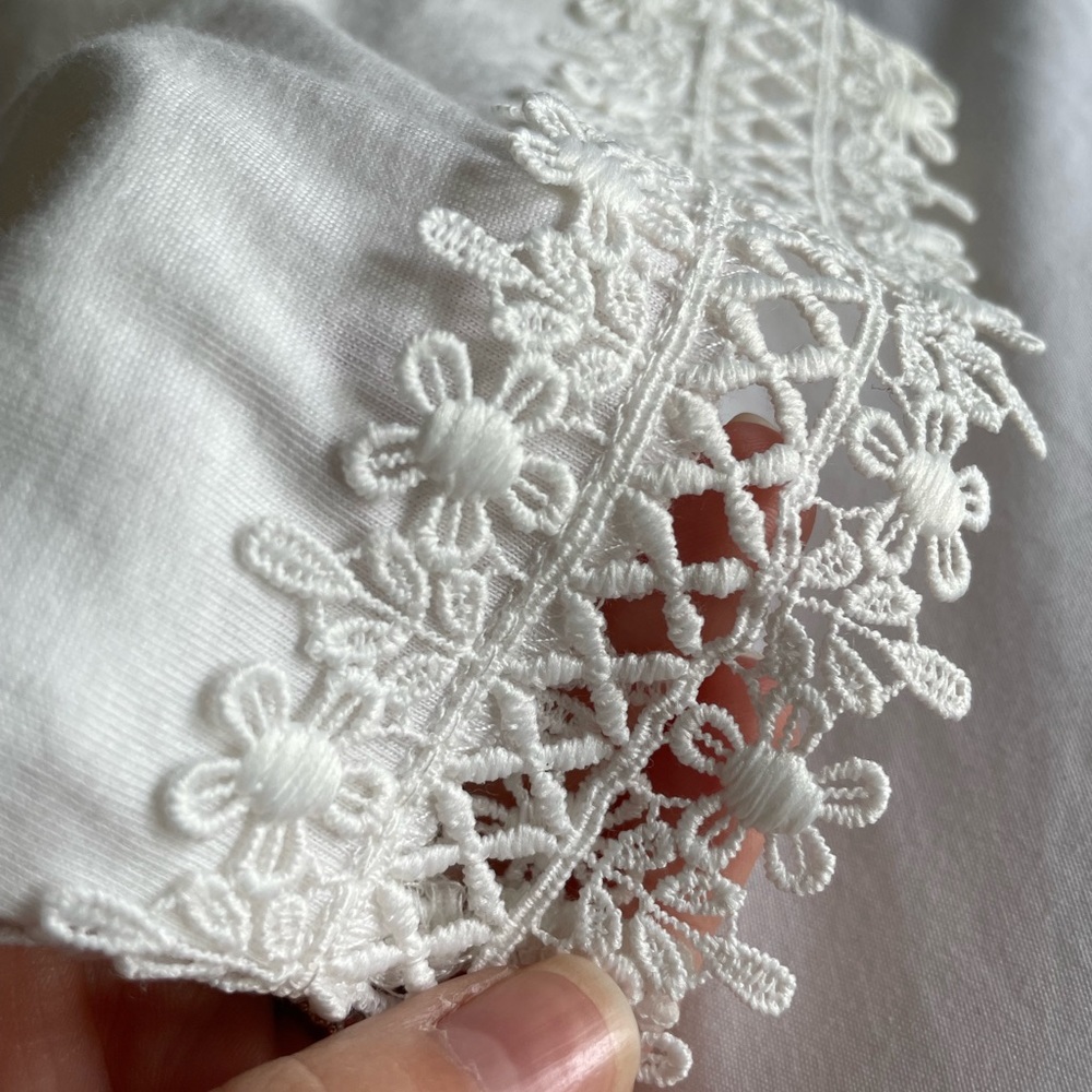Bridal Robe - Picture 3 of 5